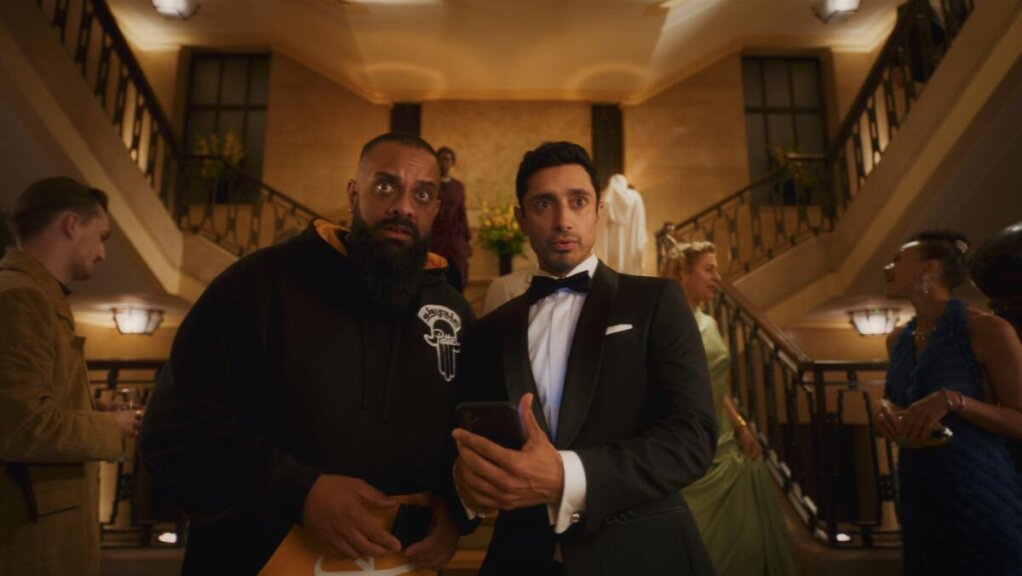 Riz Ahmed megírta az év legkellemetlenebb sorozatát, ami pont úgy működik, mint a legrosszabb kattintásvadászat